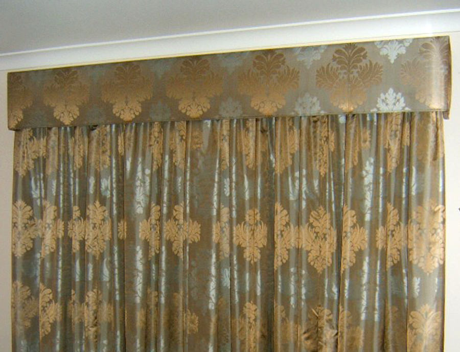 Padded Pelmet with Block Out Drapes